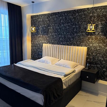 فندق Lux Plaza P'arak'ar المظهر الخارجي الصورة