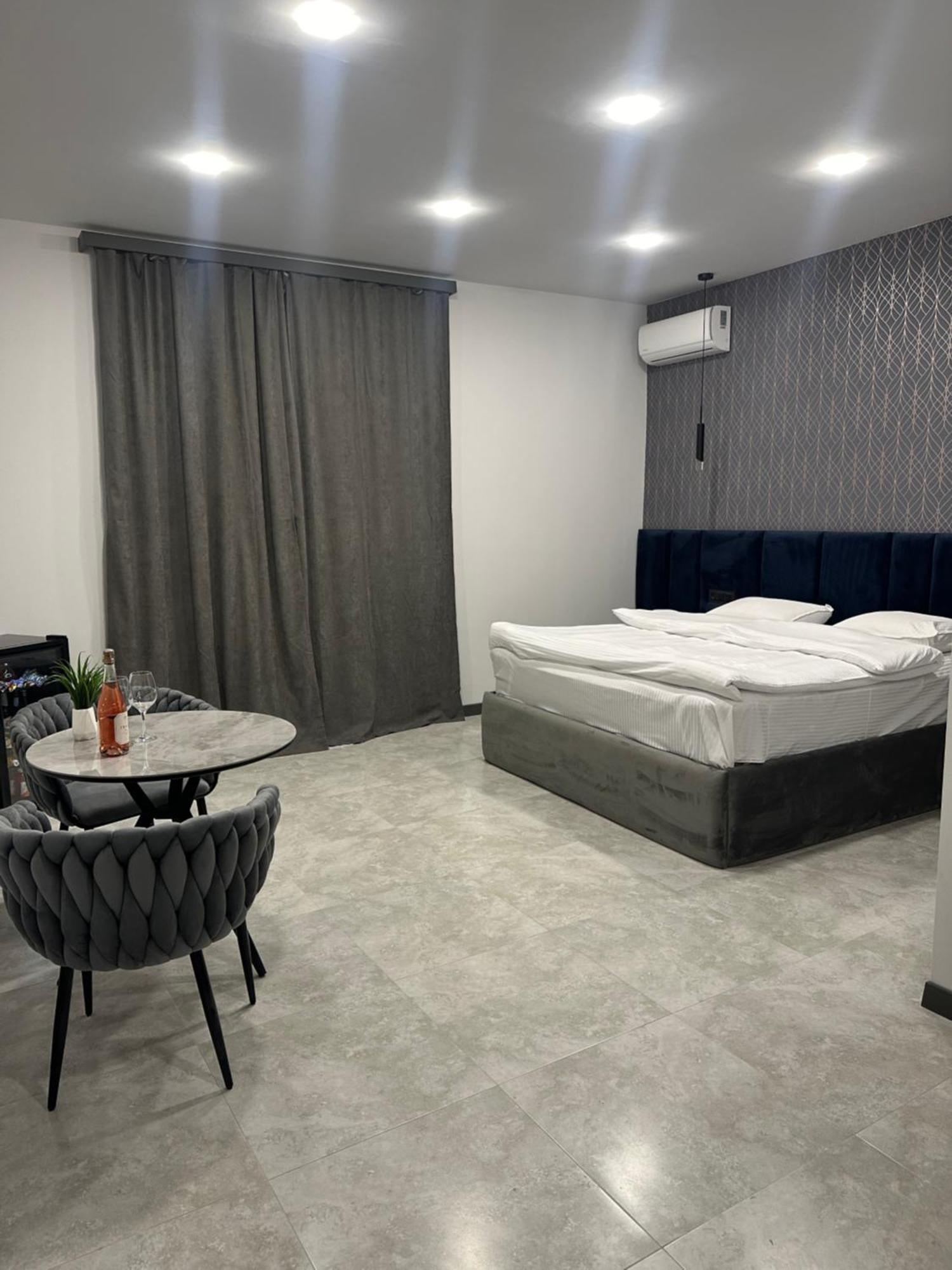 فندق Lux Plaza P'arak'ar المظهر الخارجي الصورة
