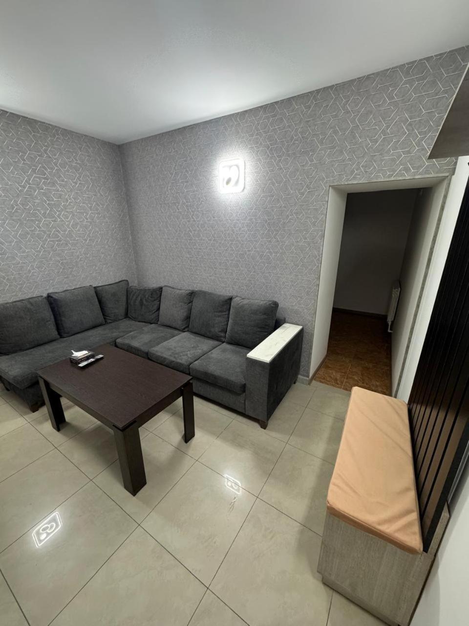 فندق Lux Plaza P'arak'ar المظهر الخارجي الصورة